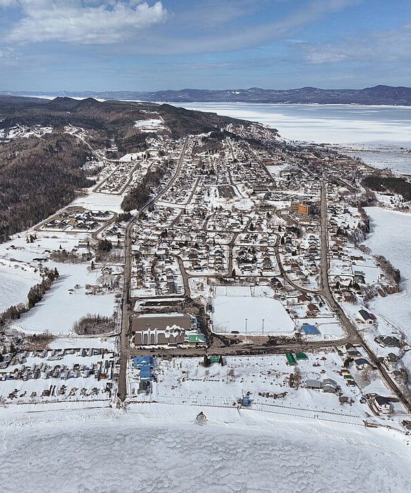 Fresh white snow blanketing the city